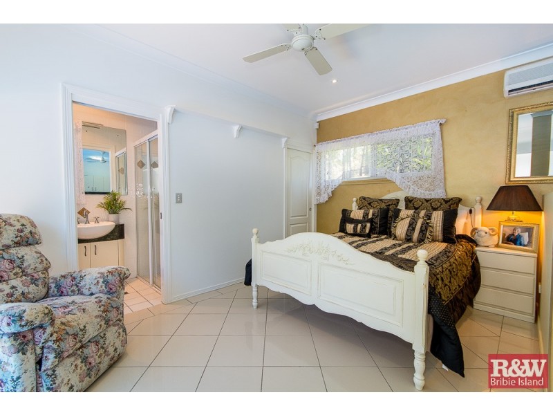 7 The Boulevarde, Bongaree QLD 4507