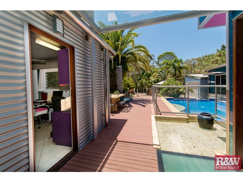 7 The Boulevarde, Bongaree QLD 4507
