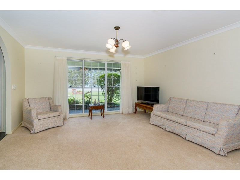 43 Solander Esplanade, Banksia Beach QLD 4507