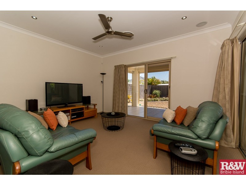 74 Pentas Drive, Bongaree QLD 4507