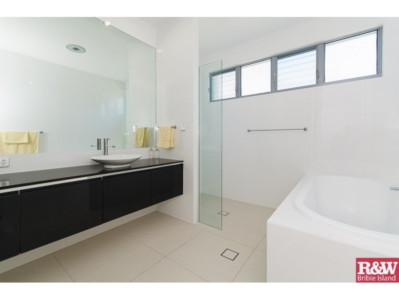58 Cosmos Avenue, Banksia Beach QLD 4507