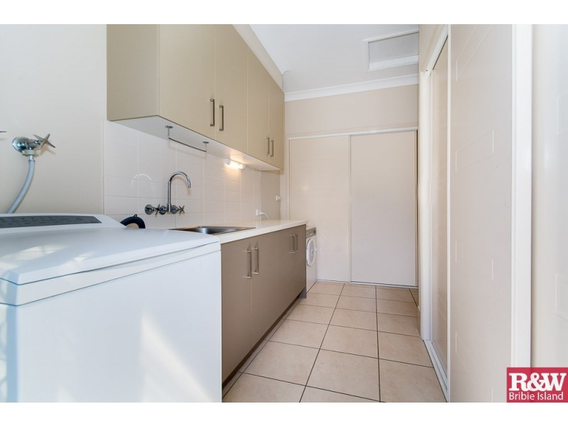 32 Kooringal Way, Sandstone Point QLD 4511