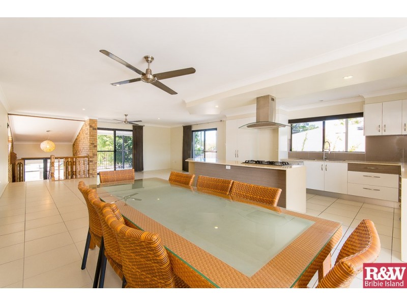 6 Third Ave, Bongaree QLD 4507
