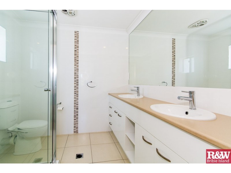6 Third Ave, Bongaree QLD 4507