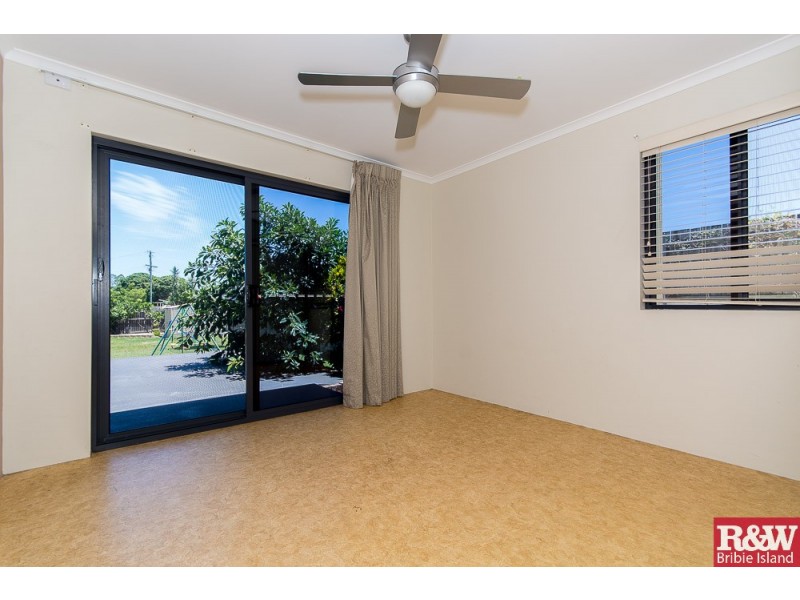 6 Third Ave, Bongaree QLD 4507