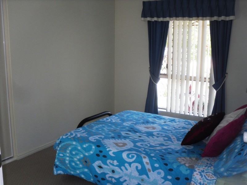 125 Cosmos Avenue, Banksia Beach QLD 4507