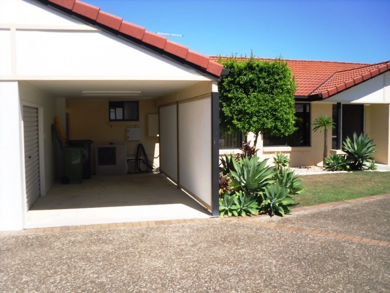 17/8 Spinnaker Drive, Sandstone Point QLD 4511