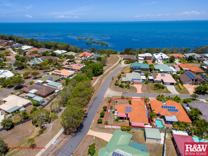 2 Seaforth Street, Sandstone Point QLD 4511