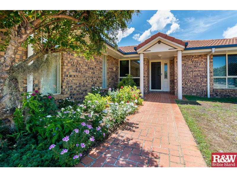 2 Seaforth Street, Sandstone Point QLD 4511