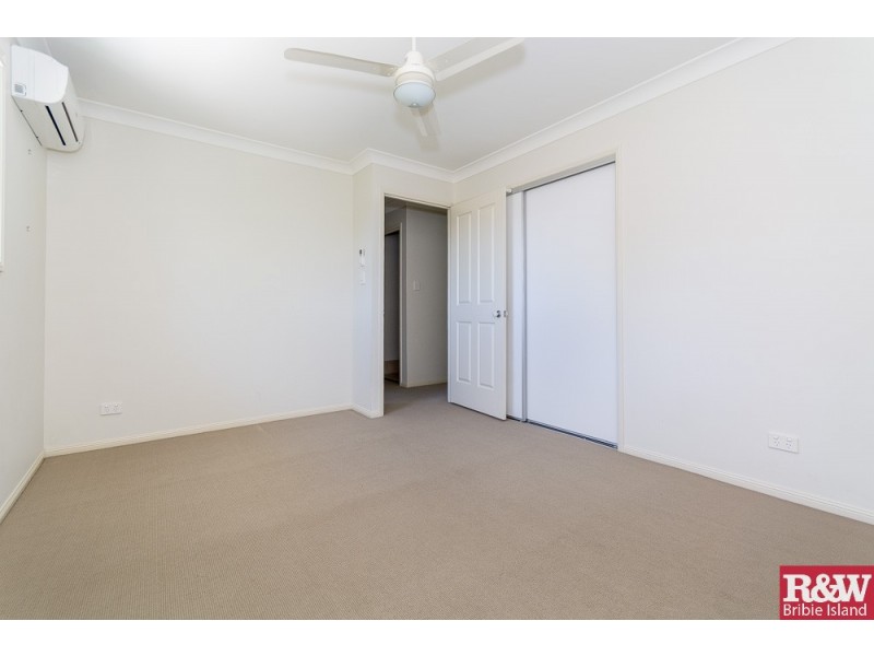 2/9 Third Ave, Bongaree QLD 4507