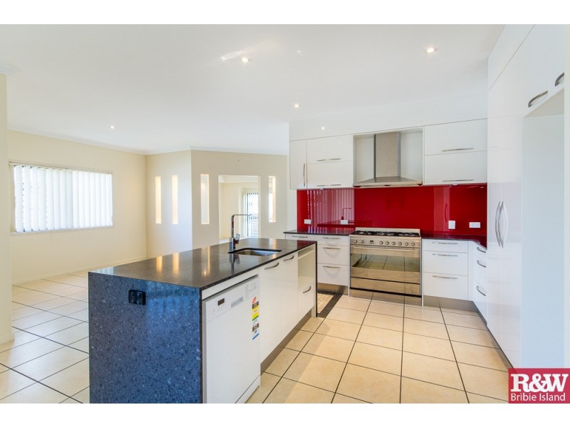 36 Barklya Crescent, Bongaree QLD 4507