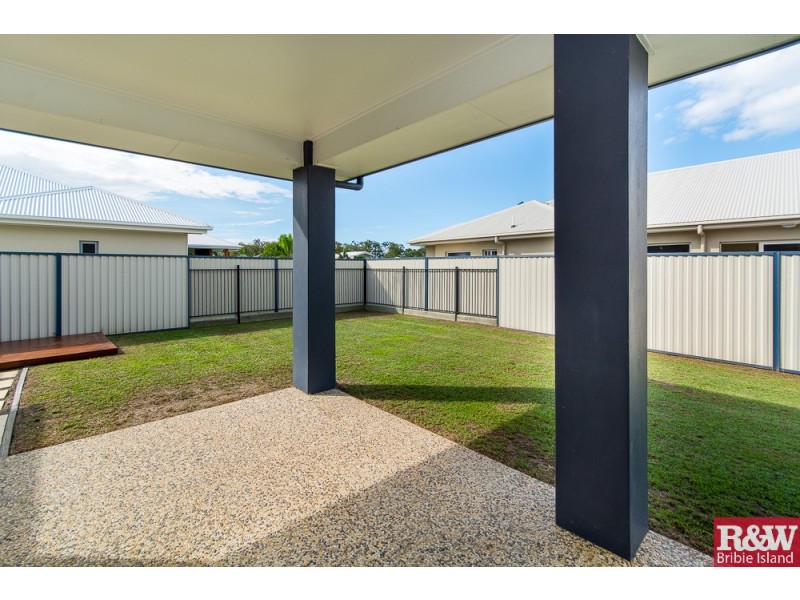 36 Barklya Crescent, Bongaree QLD 4507