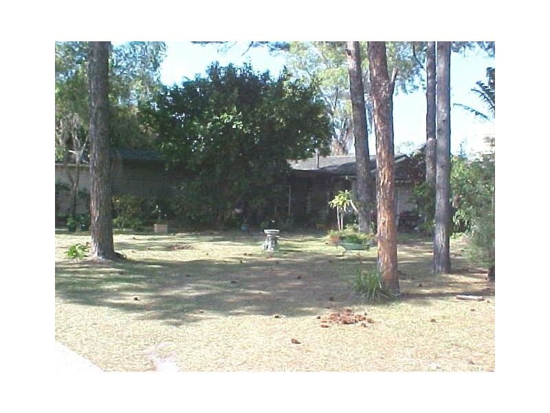 6 8 10 Wattle Avenue, Bribie Island QLD 4507