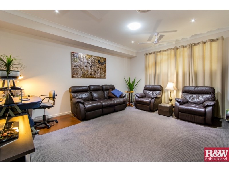 21 Schooner Court, Banksia Beach QLD 4507