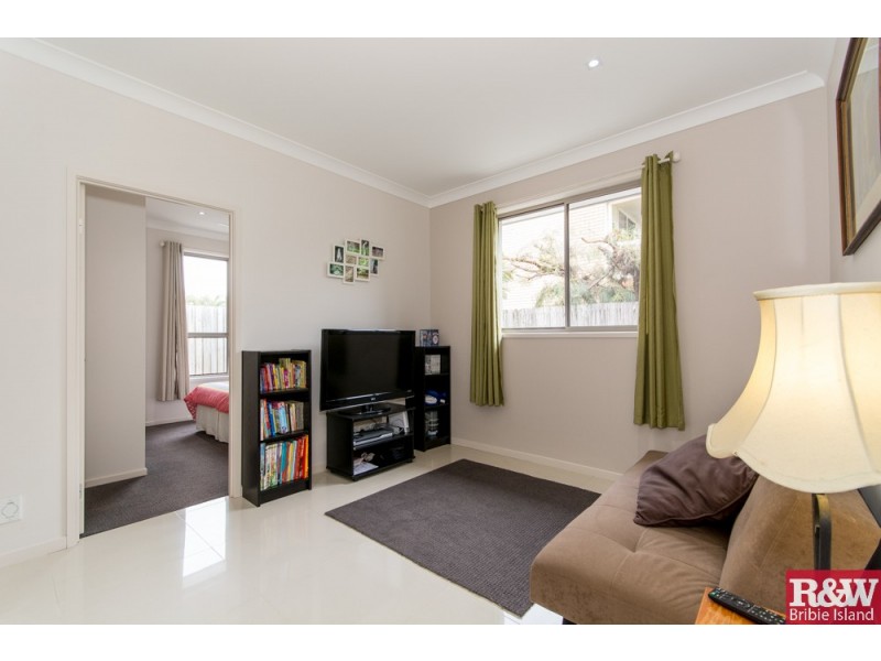 21 Schooner Court, Banksia Beach QLD 4507