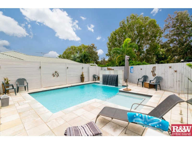 21 Schooner Court, Banksia Beach QLD 4507