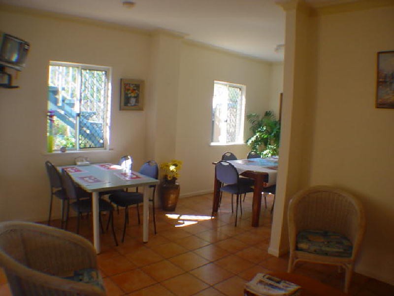 25 Second Avenue, Bongaree QLD 4507