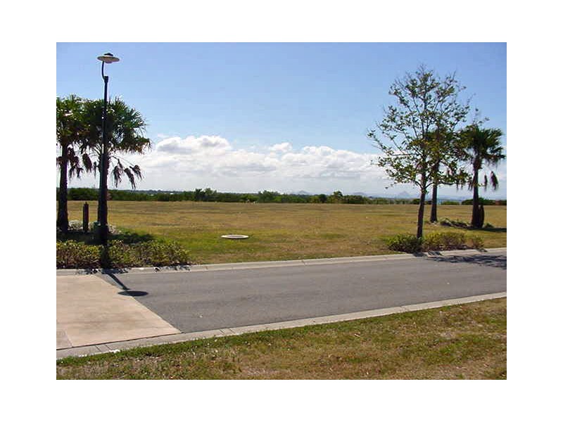 12 Oriole Close, Bribie Island QLD 4507