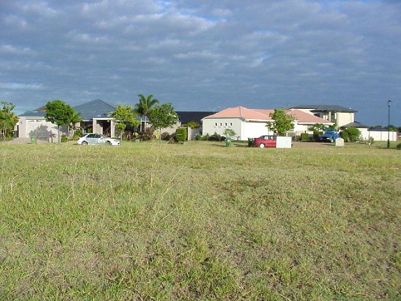 15 Teal Boulevarde, Banksia Beach QLD 4507