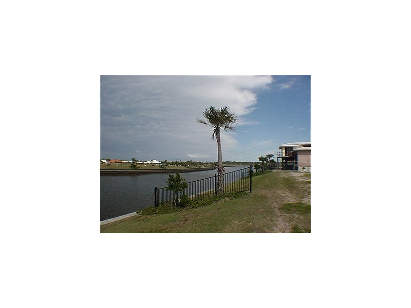 143 Marina Boulevarde, Banksia Beach QLD 4507