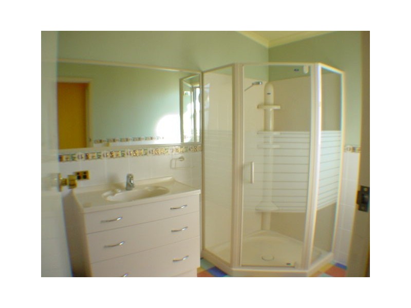 1 Sunderland Drive, Bribie Island QLD 4507