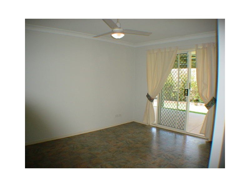 Sandstone Point QLD 4511
