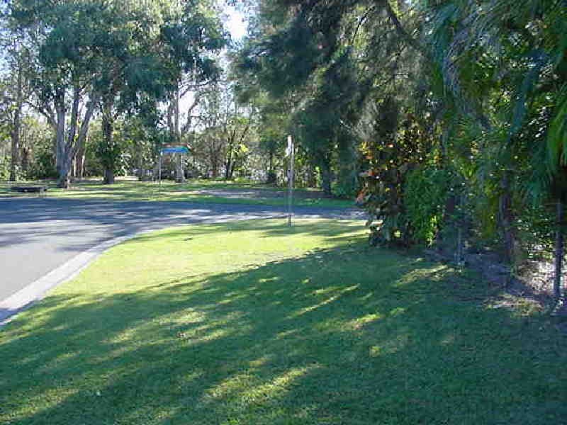 80 Ningi Esplanade, Ningi QLD 4511