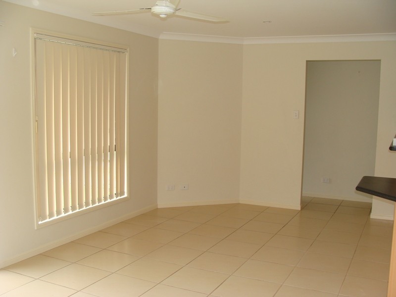 Sandstone Point QLD 4511