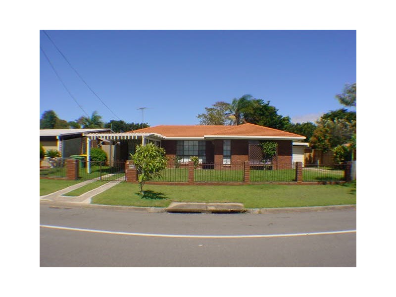 18 Yorkshire Drive, Bribie Island QLD 4507
