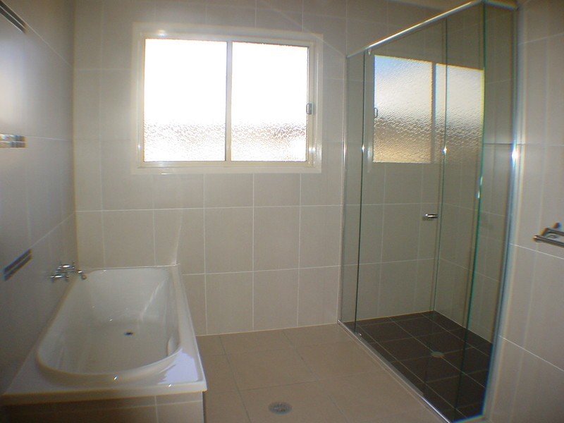 Sandstone Point QLD 4511