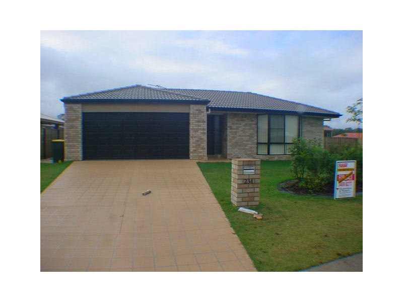 Sandstone Point QLD 4511