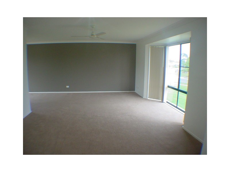 Sandstone Point QLD 4511