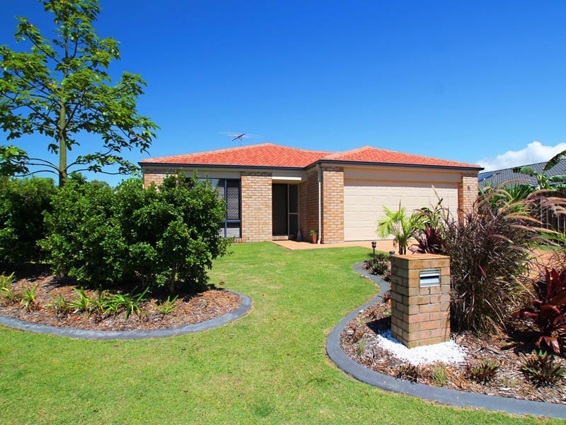 Sandstone Point QLD 4511