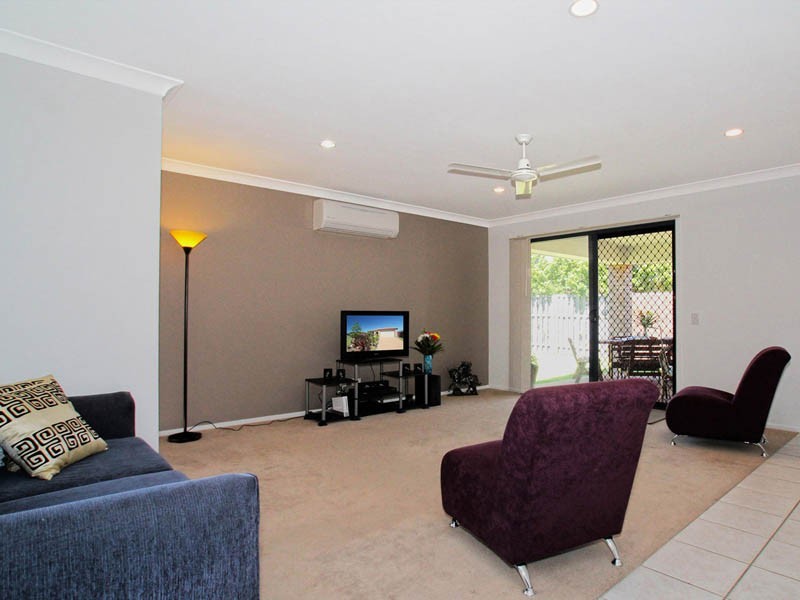 Sandstone Point QLD 4511