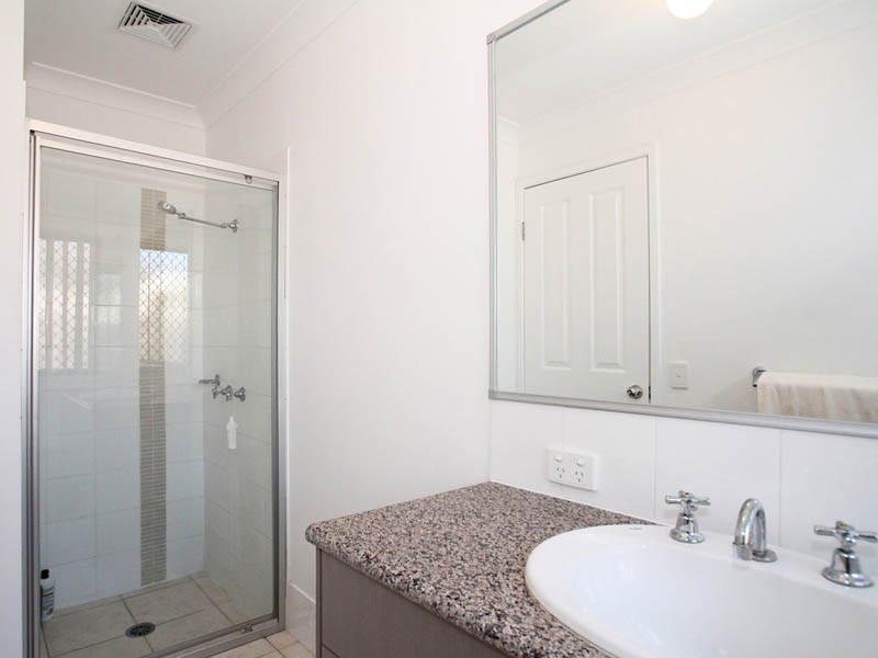 Sandstone Point QLD 4511