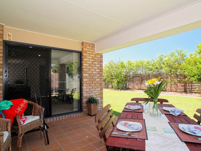 Sandstone Point QLD 4511