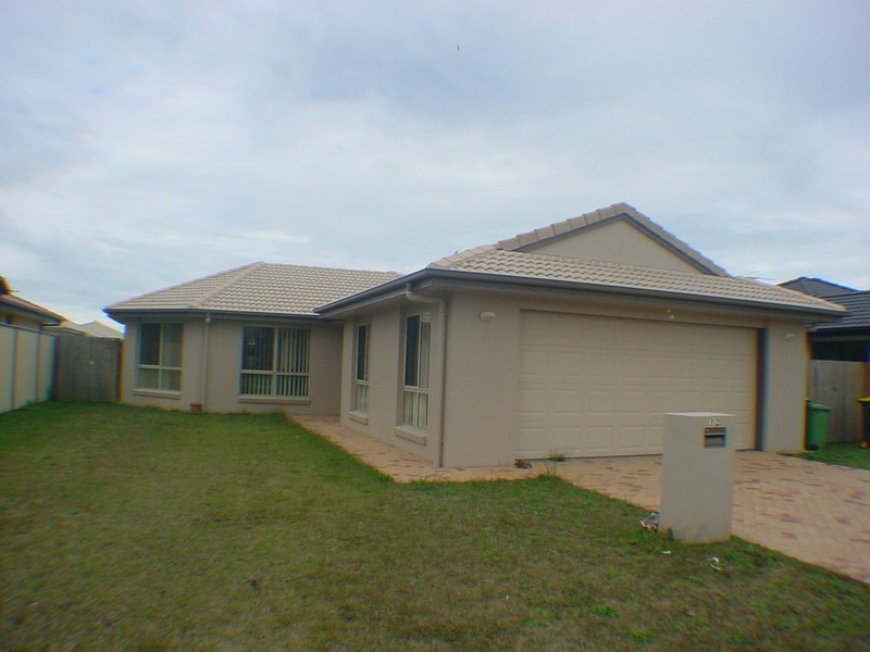 Sandstone Point QLD 4511