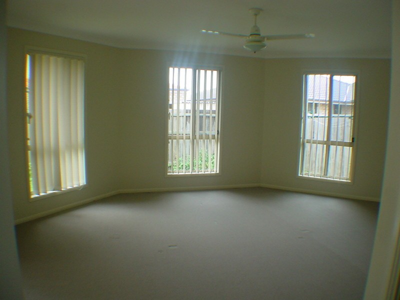 Sandstone Point QLD 4511