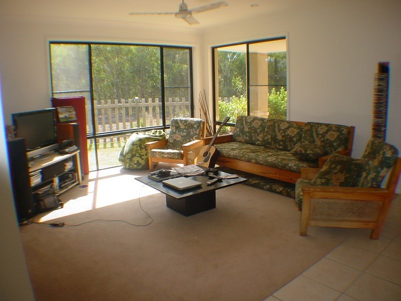 Sandstone Point QLD 4511