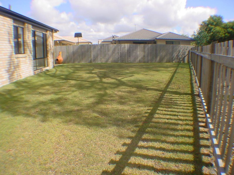 Sandstone Point QLD 4511