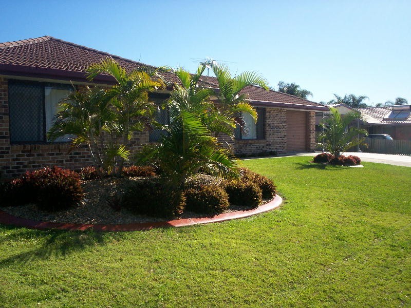 Sandstone Point QLD 4511