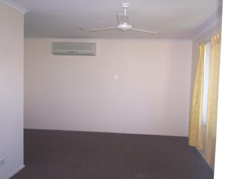 Sandstone Point QLD 4511