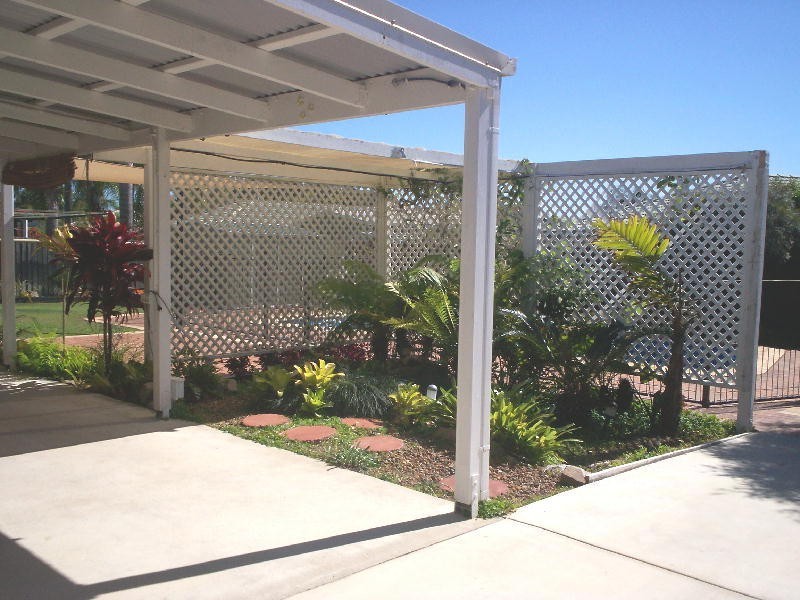 Sandstone Point QLD 4511