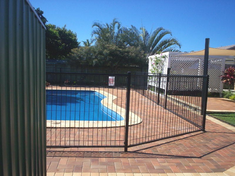 Sandstone Point QLD 4511