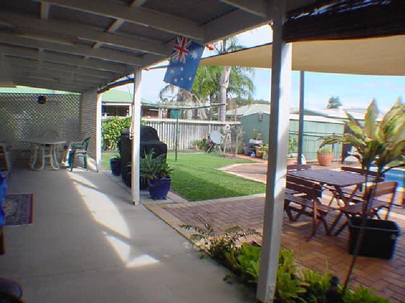 Sandstone Point QLD 4511