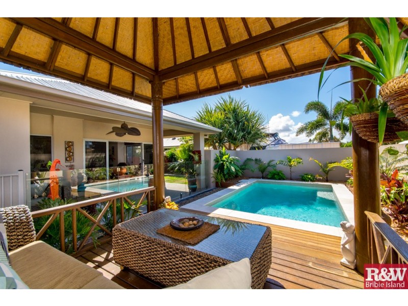 3 Bondi Court, Sandstone Point QLD 4511