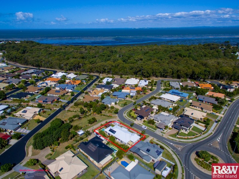 3 Bondi Court, Sandstone Point QLD 4511