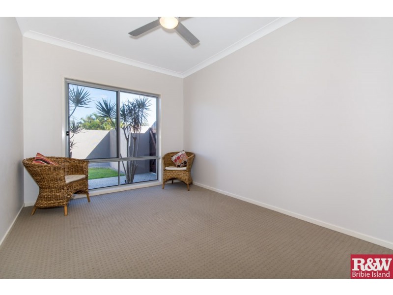 3 Bondi Court, Sandstone Point QLD 4511