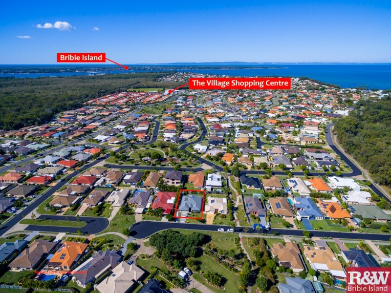 22 Middle Cove Court, Sandstone Point QLD 4511