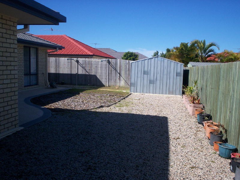 Sandstone Point QLD 4511